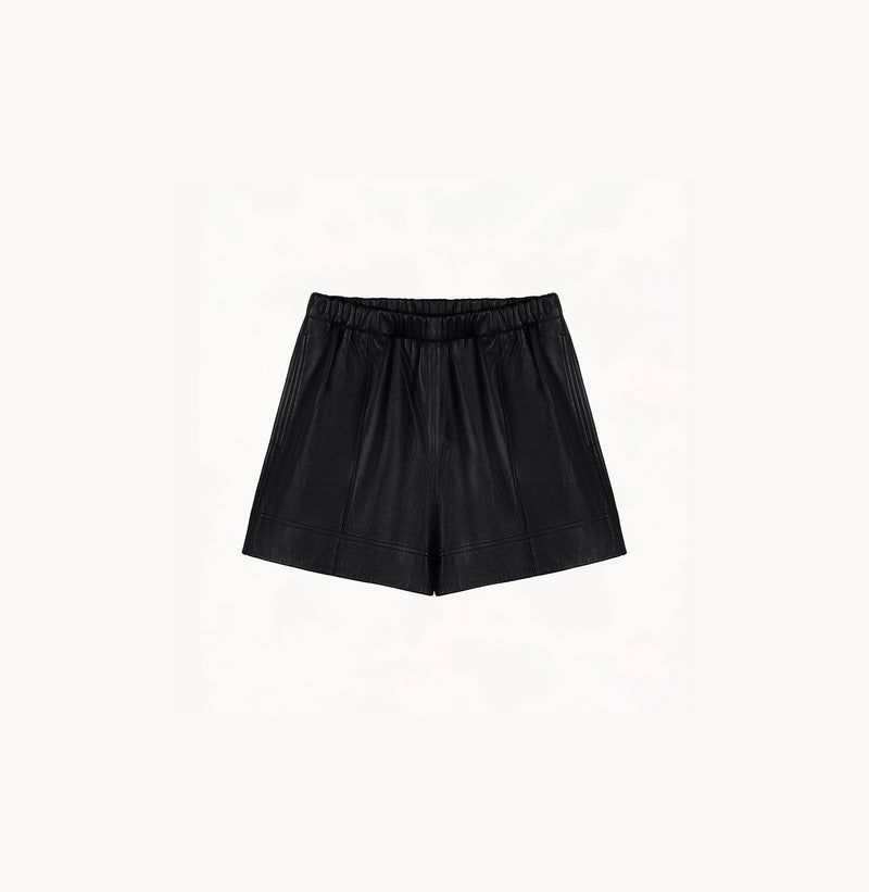 Black sheepskin shorts with relaxed pleated design and elastic waistband.