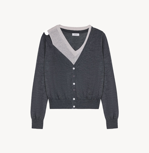 Cashmere layered sweater in color dark grey.