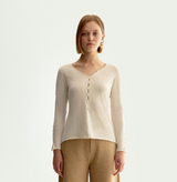 Cut-out silk cashmere shirt in white.