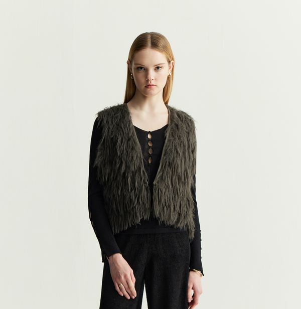 FEATHER GILET