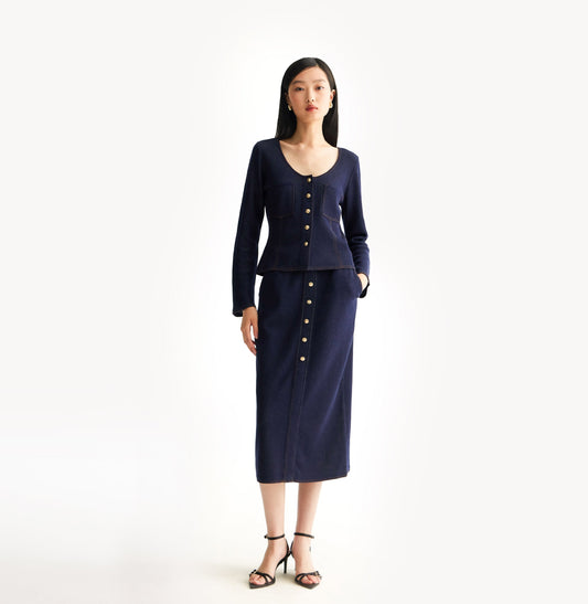 Navy blue U-neck fitted denim jacket with sesame-dot texture. front-view