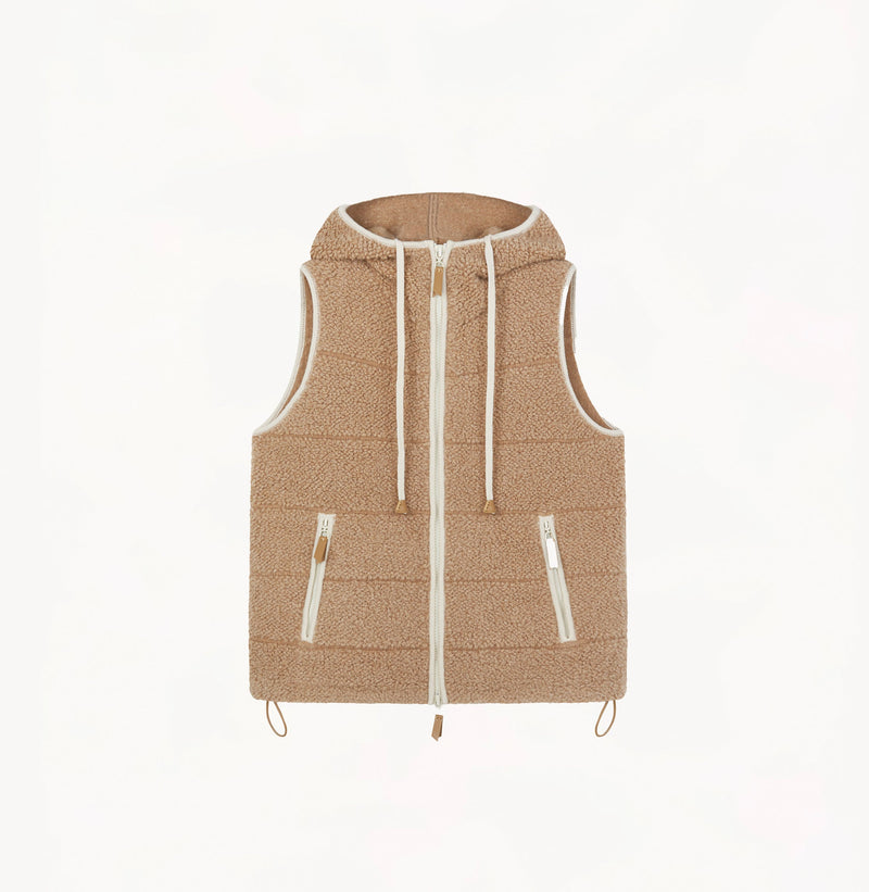 Gilet vest in color Camel.