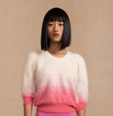 FLUFFY CASHMERE GRADIENT CREWNECK SWEATER