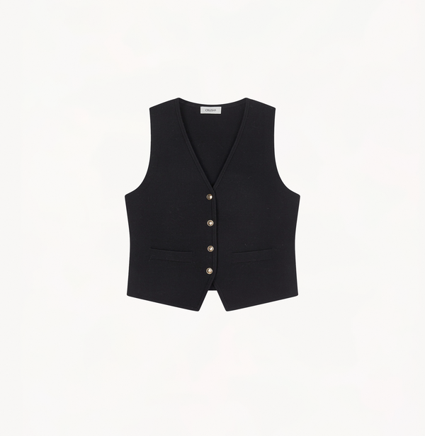 Suit vest in black.