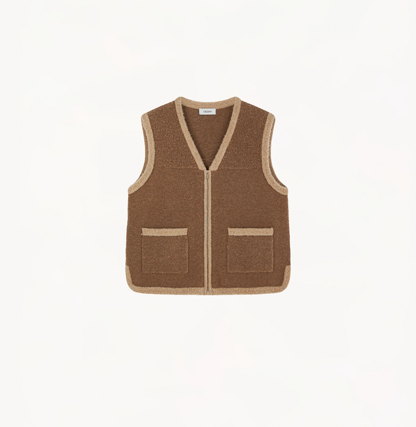 Fleece vest for women in coffee.