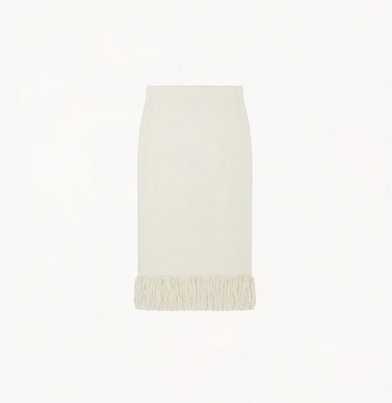 Cashmere straight skirt with fringe in ivory.