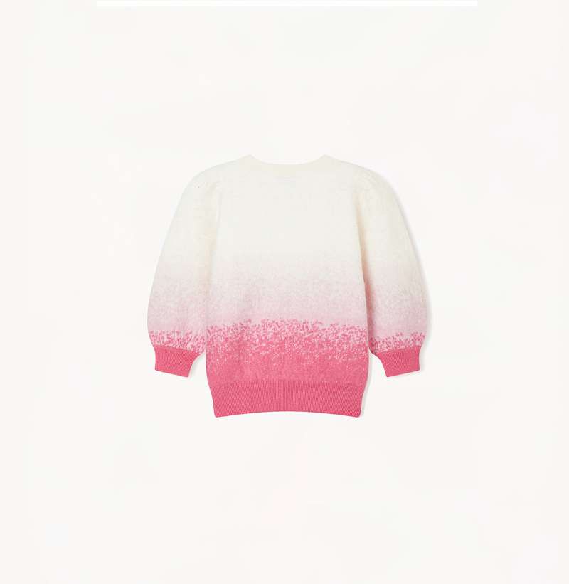 Gradient cashmere sweater with a crewneck in fushia.