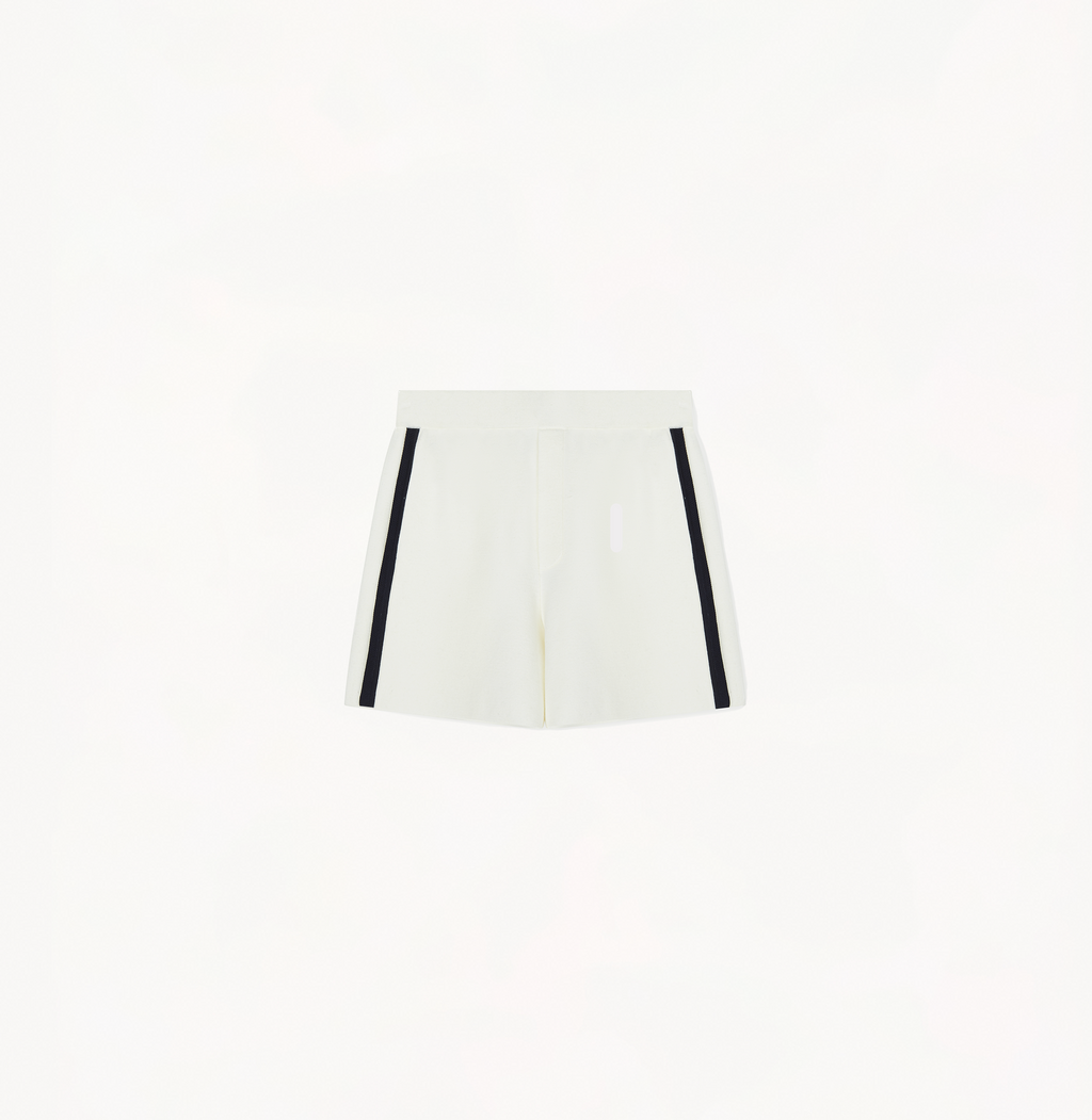 on court shorts WHITE BLACK Sサイズ Men's Court Shorts | White | On United States